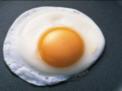 Este posibil să mănânci ouăle pe timp de noapte