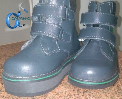 Broderie ale tăblii, magazinul de reparații de pantofi Aleganna