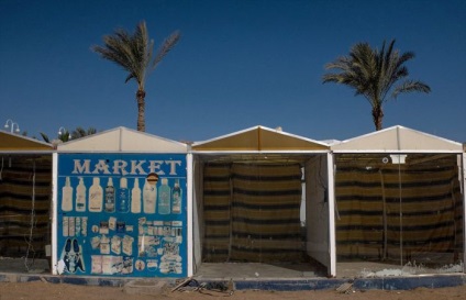 Hotelurile și plajele pustii din Sharm el-Sheikh, un portal de divertisment