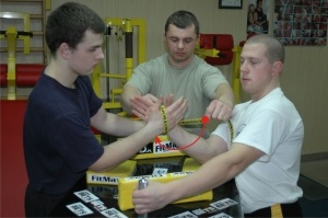 Az arm-wrestling ruhák és sérülések alapjai # # fegyverport # fegyverport #