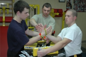 Az arm-wrestling ruhák és sérülések alapjai # # fegyverport # fegyverport #