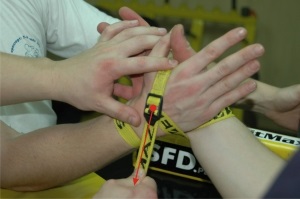 Az arm-wrestling ruhák és sérülések alapjai # # fegyverport # fegyverport #