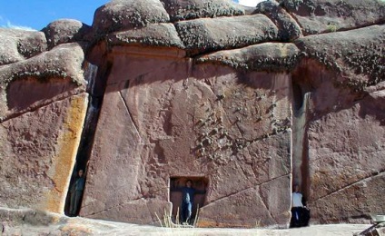 Titicaca-tó, szigetek uros, takale, amantani, silustani chulpas és aramu-mura kapuk