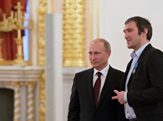 A vegyes harcművészek rajongói Vladimir Putin politikus, inosmi - minden méltó