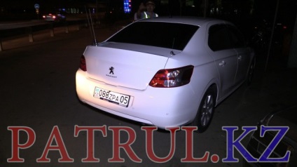 Almații de poliție au reținut un peugeot cu CFS, tentativă și stroboscoape, patrula rutier