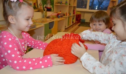 Dezvoltarea timpurie a copiilor prin metoda lui Mary Montessori