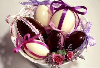 Oua de colorat pentru Pasti sunt frumoase, talentati si creative