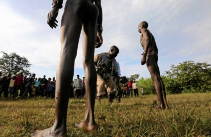 Ritualul de circumcizie în Kenya