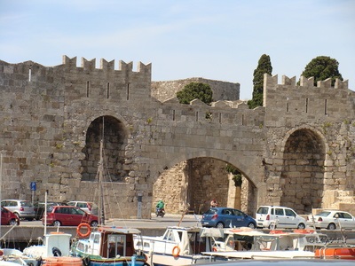 Călătorie independentă în Grecia (Atena, meteori, Salonic, Rhodos)