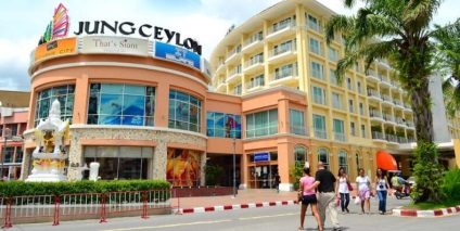 Shopping în Phuket - centre comerciale, supermarketuri și piețe