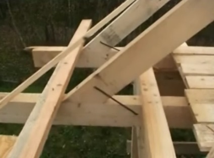 Rafters cu mâinile proprii, dacha ieftin cu mâinile lor