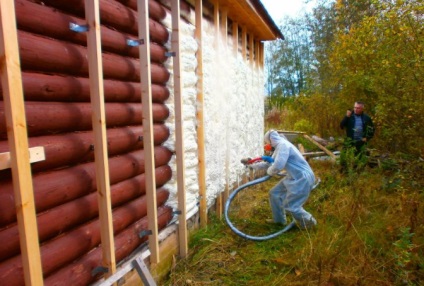 Затоплянето на дървена къща извън избора на материали и монтаж на свои ръце