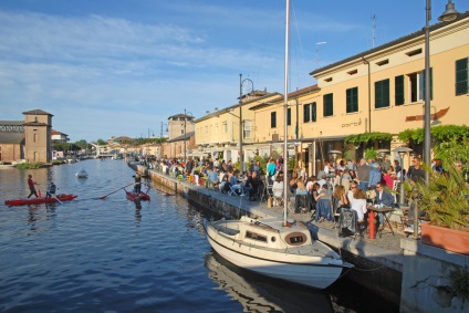 Weekend în viermi - la tua italia