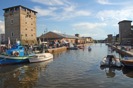 Weekend în viermi - la tua italia