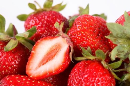 Totul despre gradina de strawberry albion - o descriere a soiului, ceea ce este diferit de căpșuni, plantare, îngrijire și
