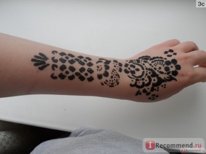 Henna mehendi golecha fekete a kúpban - 