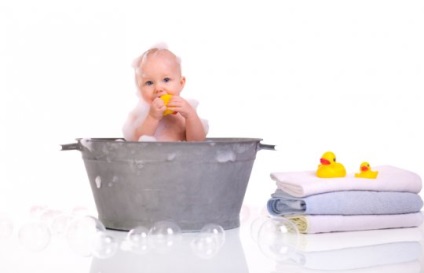 A szabályzat 6. pontja szerint a gyermek nem fürödni kezd a fürdés után