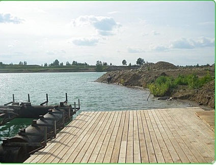 Lacul turcoaz, carieră turcoaz