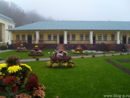 Traveler Блог - Hincu манастир, Hincu снимка, Sacred Saint Параскева, manastrea hincu,