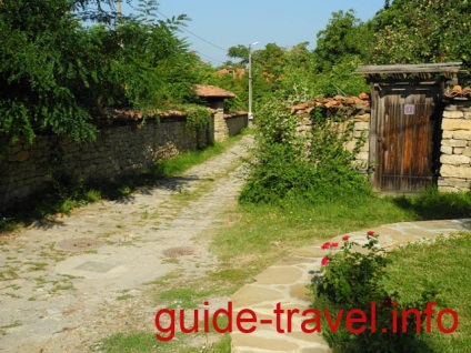 Satul Arbanassi este o călătorie independentă prin Bulgaria