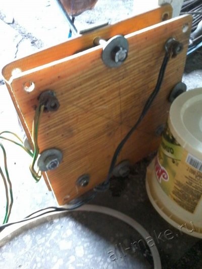 Generator de gaz (electrolyser) cu mâinile proprii - făcute de casă de casă - DIY de la improvizație