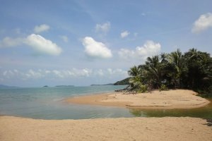 Hol jobb pihenni Koh Chang szigetén vagy Samuin