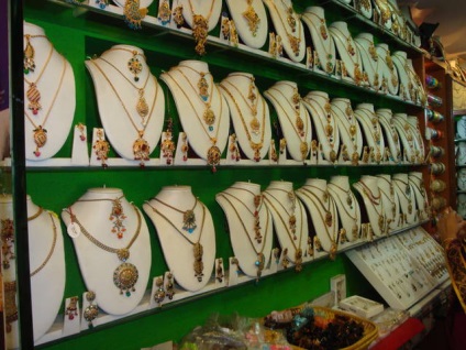 Unde în India să cumpere bijuterii