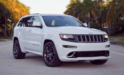 Jeep grand cherokee srt8 comentarii, prețuri și informații tehnice