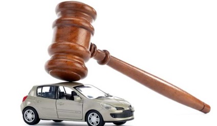 Hogyan osztozik az autó a válás, mi a teendő, ha az autó hiteles