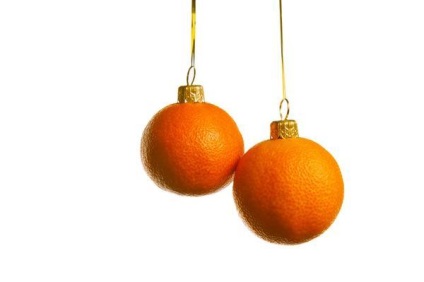 Cum sa atargi un mandarin pe un pom de Craciun