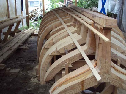 Cum sa construiesti o replica a barcii Petra i - St.