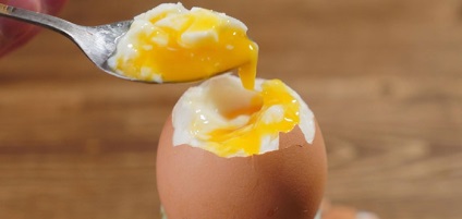 Cum să fierbeți ouăle pentru a fi bine curățate