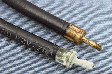 Cum să verificați cablurile de aprindere de înaltă tensiune sub tensiune pe o schemă de mașină și reparații