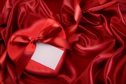 Cum sa faci o cutie in forma de inima pentru Ziua Îndrăgostiților