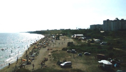 Campingurile din Odessa se odihnesc cu corturile de la mare