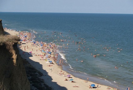 Campingurile din Odessa se odihnesc cu corturile de la mare