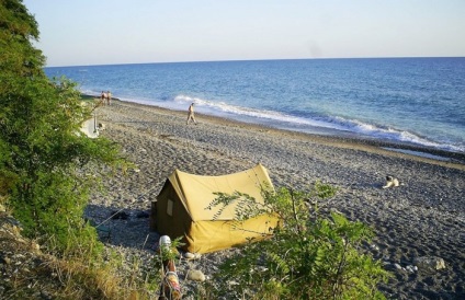 Campingurile din Odessa se odihnesc cu corturile de la mare