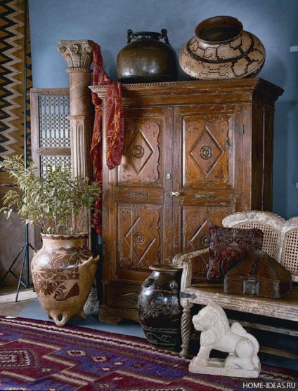 Stilul colonial în decorarea interioară a livingului, dormitorului, bucătăriei