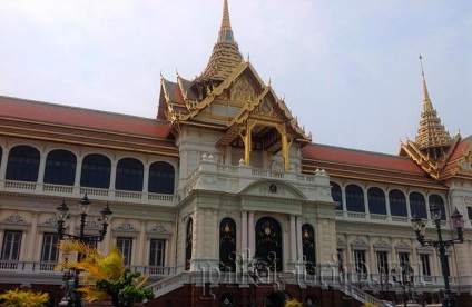 Királyi palota Bangkok - nagy palota és a templom a smaragd Buddha (Wat kra keo)