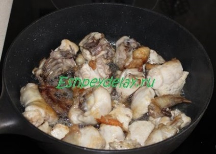 Csirke gombával egy potban - recept egy fotóval