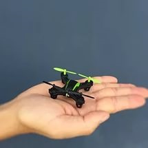 Quadrocopter cerul de vopsea nano drone m200