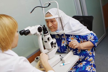 Tratamentul cataractei la pacienții vârstnici în vârstă inițială, senilă
