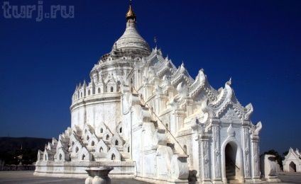 Myanmar, Minghong pagoda sinbume-paya - pagoda albă pentru o memorie luminată