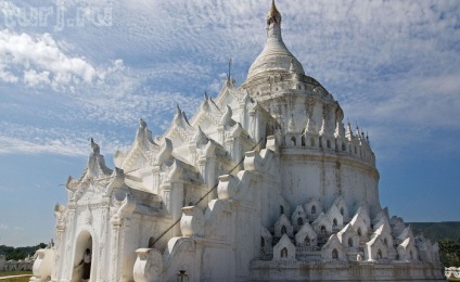 Myanmar, Minghong pagoda sinbume-paya - pagoda albă pentru o memorie luminată