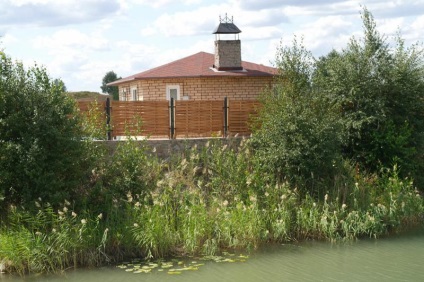 Lacul turcoaz (recreere și pescuit)