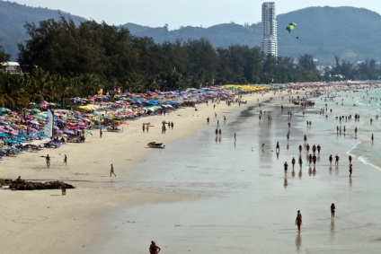 Patong Beach Phuket - fotografie, recenzii, hoteluri, cazare de închiriat, plajă, nisip și mare