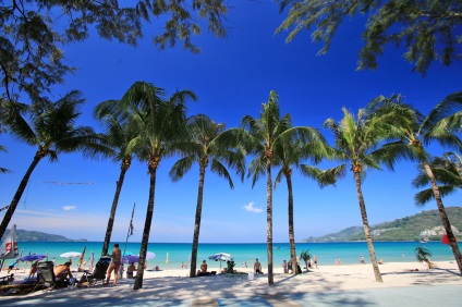 Patong Beach Phuket - fotografie, recenzii, hoteluri, cazare de închiriat, plajă, nisip și mare