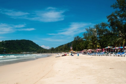 Patong Beach Phuket - fotografie, recenzii, hoteluri, cazare de închiriat, plajă, nisip și mare