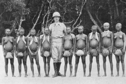 Pygmies - trib pitic, Africa