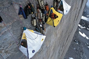 Power alpinist, speolog, turistic în condiții extreme, chiar pe curs!